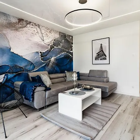 Apartment Blue Ii
