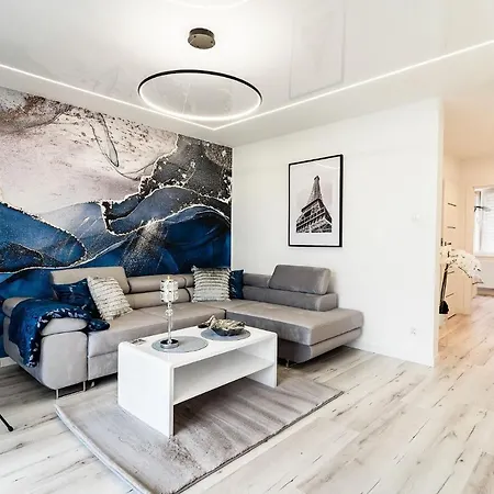 Blue Ii Apartment