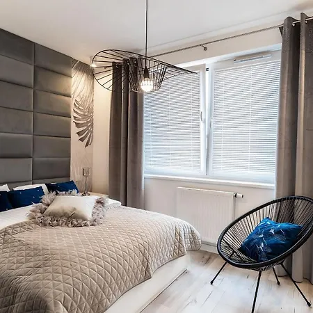 Apartment Blue Ii